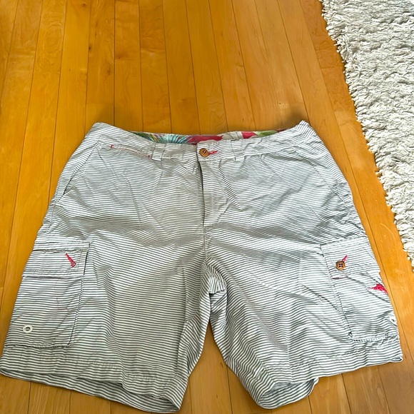 Tommy Bahama stripped summer short. - Picture 1 of 3